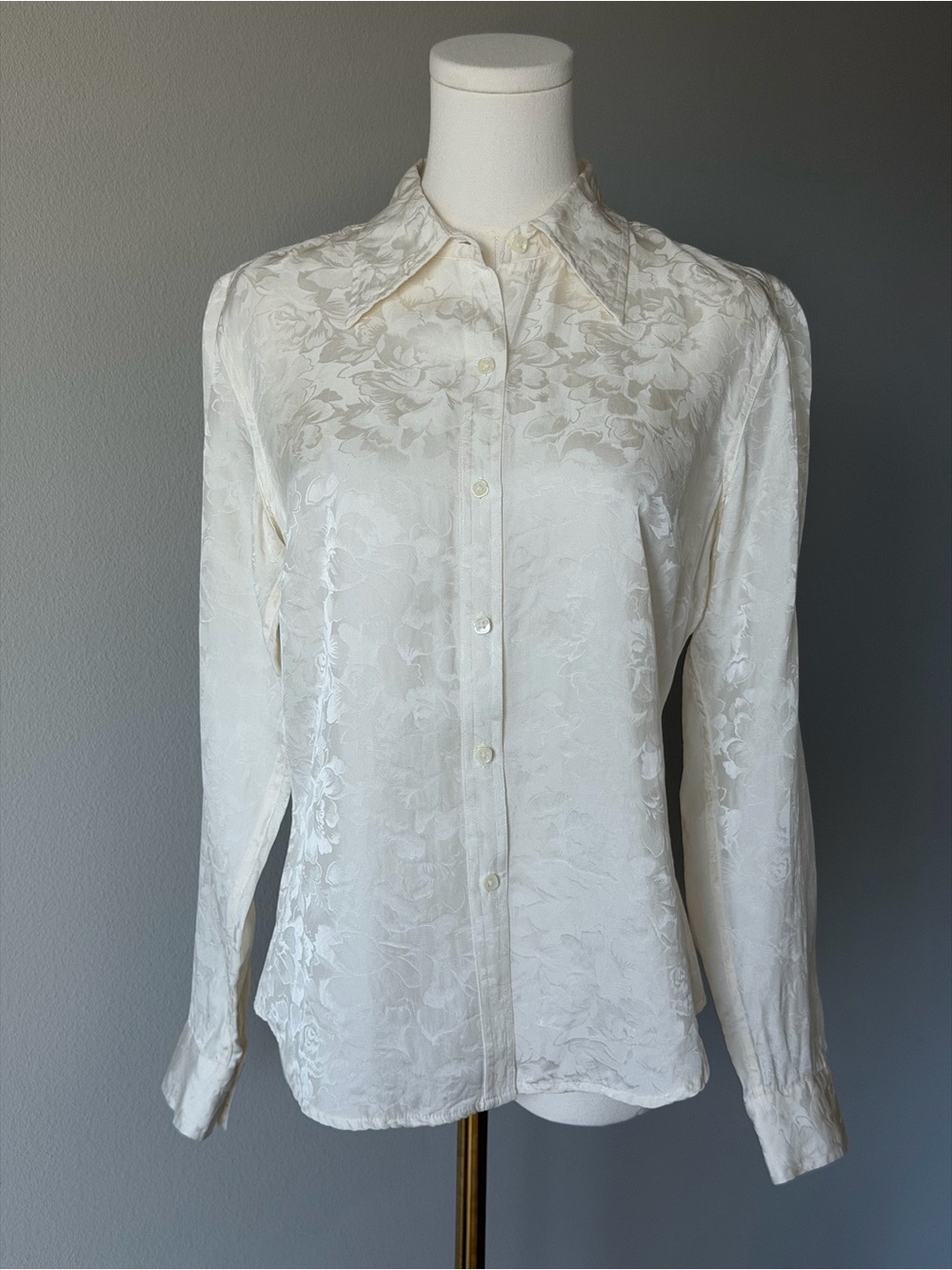 GAP Vintage Silk Cream Floral Jacquard Button-Up Blouse Shirt - M